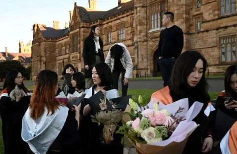 韩国那个学校好